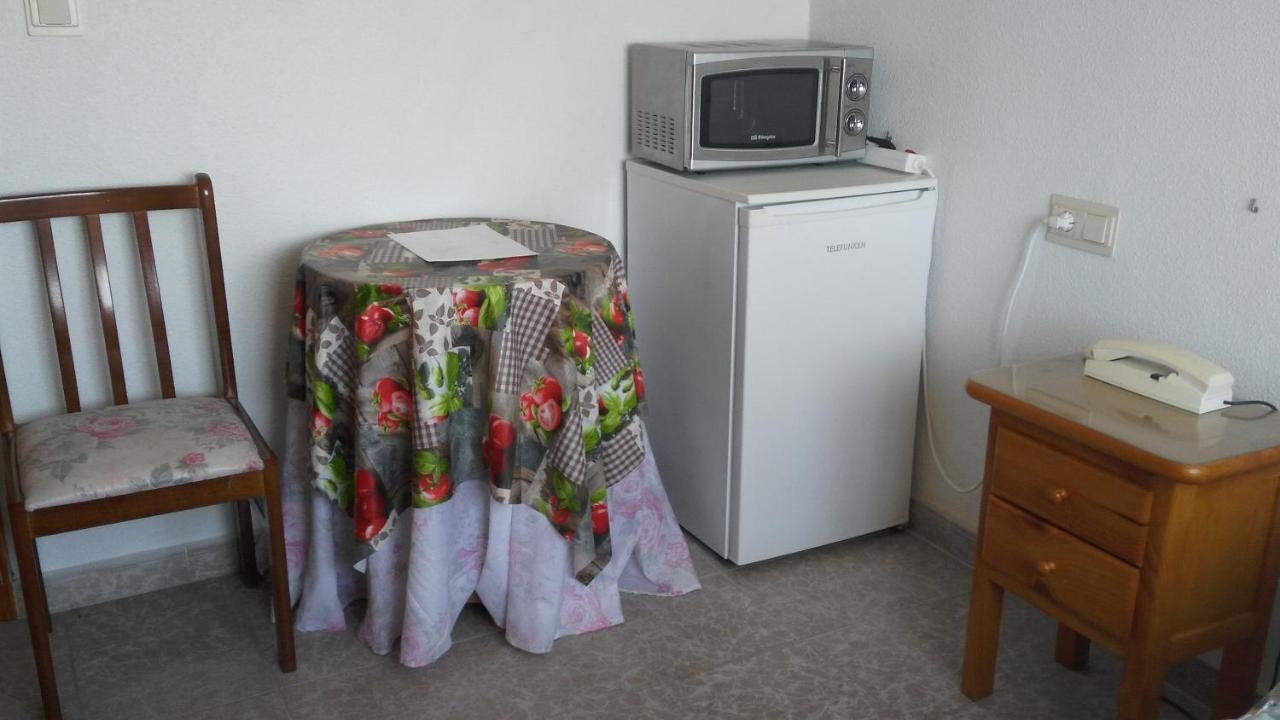 Pension- Mari Loli - Oficial Guardamar del Segura Esterno foto