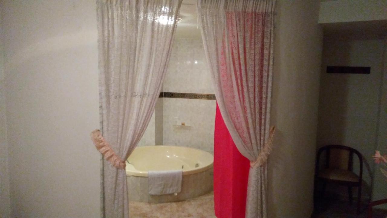Pension- Mari Loli - Oficial Guardamar del Segura Esterno foto