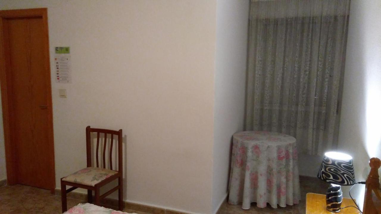 Pension- Mari Loli - Oficial Guardamar del Segura Esterno foto
