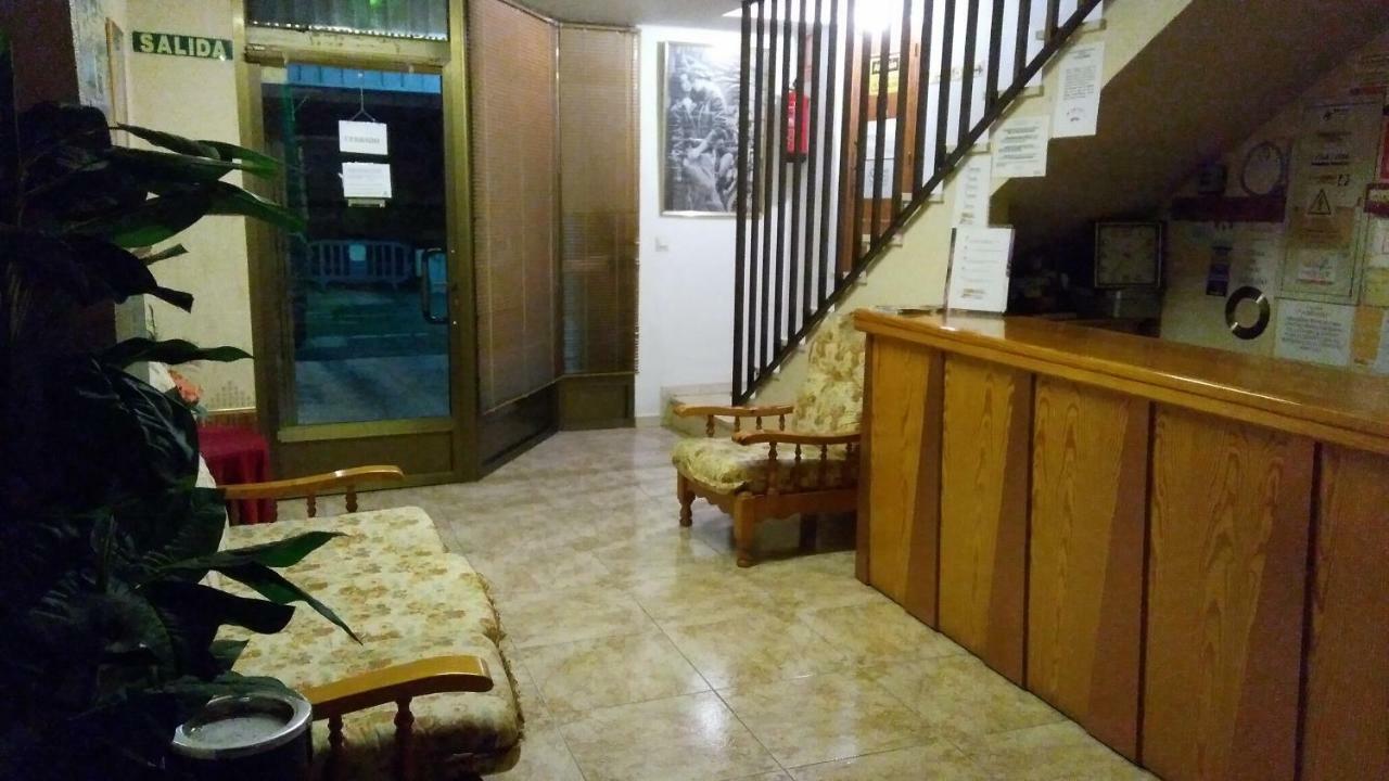 Pension- Mari Loli - Oficial Guardamar del Segura Esterno foto
