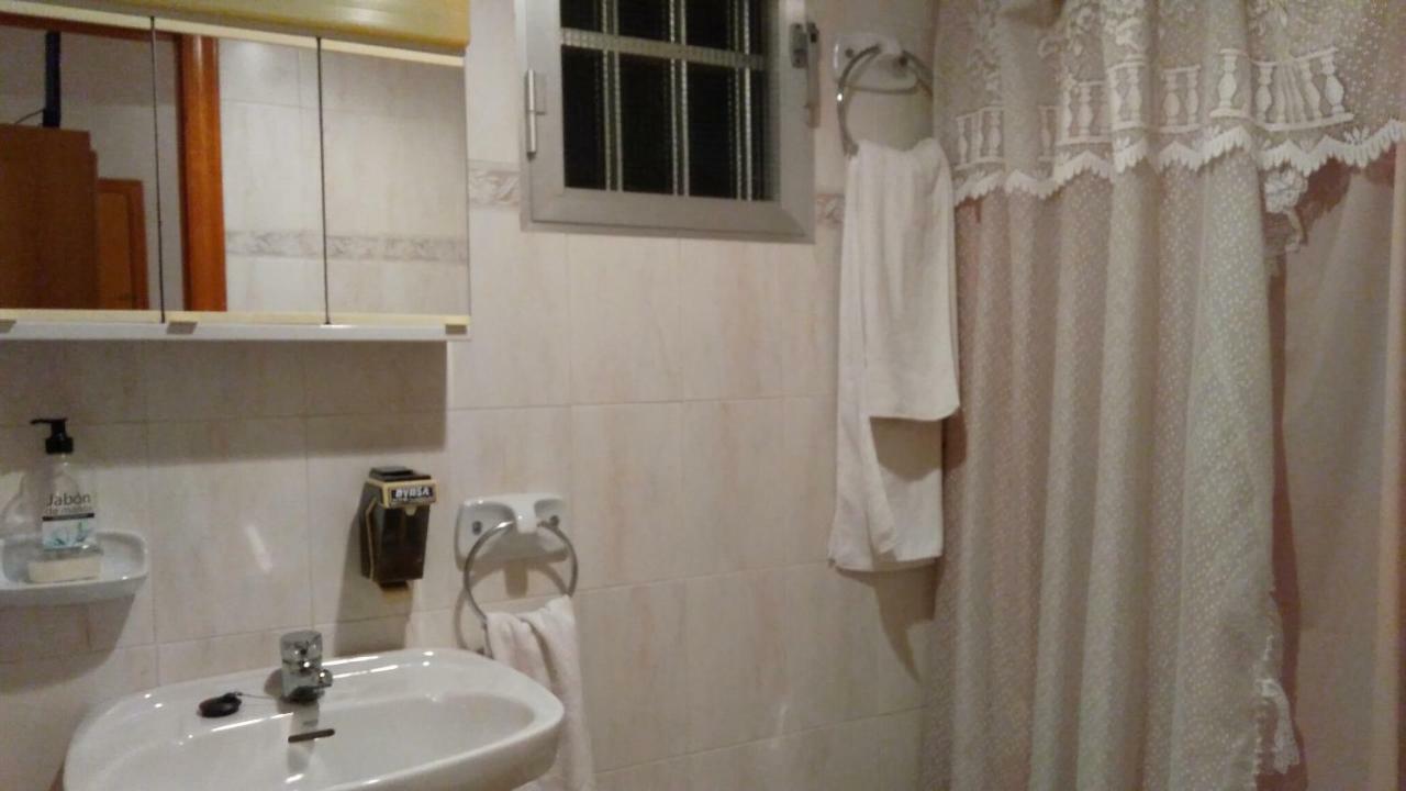Pension- Mari Loli - Oficial Guardamar del Segura Esterno foto